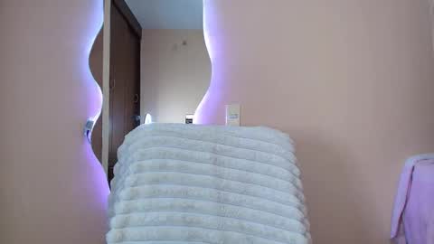 Cattleya online show from 16, 11, 2025