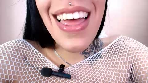 Snapshot of catte_jensen chatting on 3, 2, 2026 Cattleya online show from 3, 2, 2026