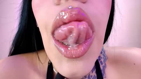 Snapshot of catte_jensen chatting on 1, 3, 2026 Cattleya online show from 1, 3, 2026