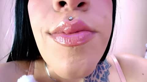 Cattleya online show from 2, 4, 2026