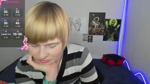 Snapshot of cattie_w_ chatting on 2, 12, 2025 cattie_w_ online show from 2, 12, 2025