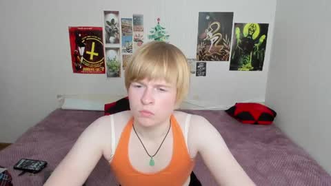 Snapshot of cattie_w_ chatting on 26, 5, 2026 cattie_w_ online show from 26, 5, 2026