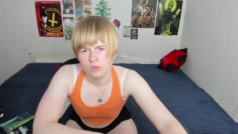 Snapshot of cattie_w_ chatting on 29, 5, 2026 cattie_w_ online show from 29, 5, 2026