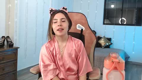 Snapshot of cattleya069 chatting on 6, 3, 2025  Cattleya you can tell me Leya too.     online show from 6, 3, 2025