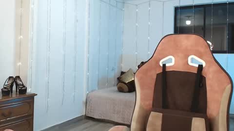 Snapshot of cattleya069 chatting on 10, 3, 2025  Cattleya you can tell me Leya too.     online show from 10, 3, 2025