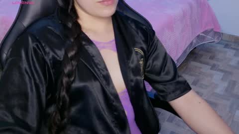 Snapshot of cattleyaangel chatting on 14, 4, 2026 Cattleya online show from 14, 4, 2026