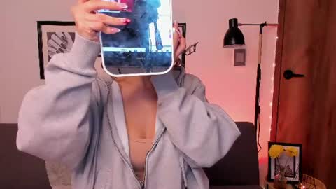 Snapshot of catvalentinee_ chatting on 28, 7, 2026 catvalentinee_ online show from 28, 7, 2026