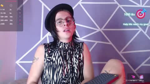 cava_pretty online show from 5, 1, 2025