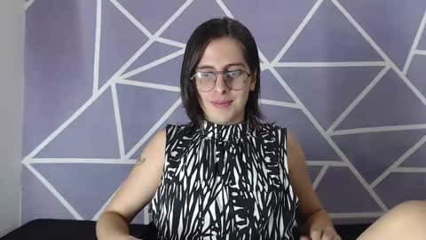 cava_pretty online show from 24, 2, 2025