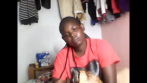 Snapshot of cavy_sweet chatting on 7, 4, 2026 Mecy online show from 7, 4, 2026