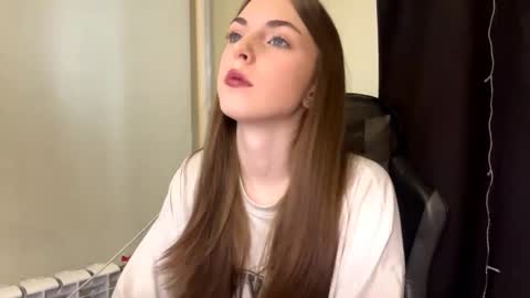 Snapshot of caylakimbro chatting on 20, 2, 2026 Polly online show from 20, 2, 2026