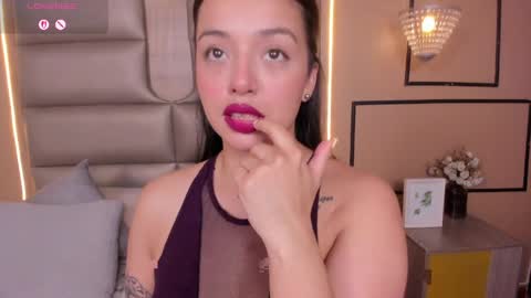 Snapshot of caylincollins chatting on 11, 4, 2026 caylincollins online show from 11, 4, 2026