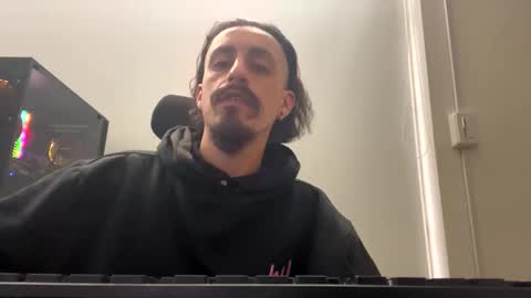 Snapshot of cayu_frensh94 chatting on 12, 12, 2024 cayu_frensh94 online show from 12, 12, 2024