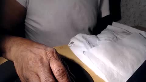 Snapshot of cazzsper2005 chatting on 6, 2, 2026 cazzsper2005 online show from 6, 2, 2026