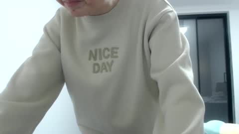 Snapshot of cbz112233 chatting on 31, 12, 2024 ANNYANNY online show from 31, 12, 2024