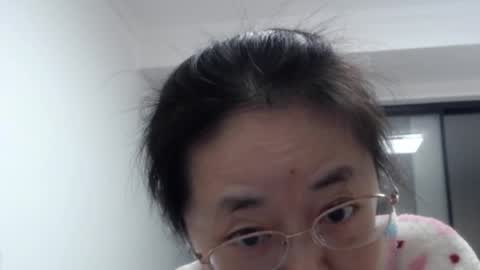 Snapshot of cbz112233 chatting on 14, 2, 2025 ANNYANNY online show from 14, 2, 2025