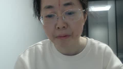 Snapshot of cbz112233 chatting on 10, 3, 2025 ANNYANNY online show from 10, 3, 2025