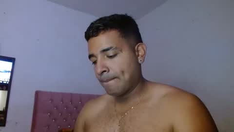 Snapshot of ccamilo_ chatting on 20, 4, 2026 camilo online show from 20, 4, 2026