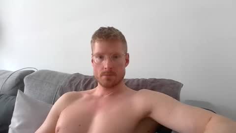 Snapshot of ccloser87 chatting on 11, 1, 2026 ccloser87 online show from 11, 1, 2026