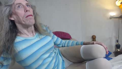 Snapshot of cdsextoy1 chatting on 3, 11, 2025 Jackie online show from 3, 11, 2025