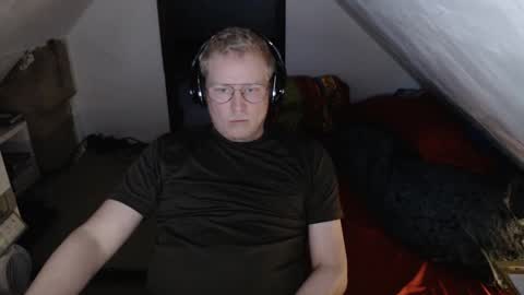 Snapshot of cebas chatting on 7, 3, 2025 cebas online show from 7, 3, 2025