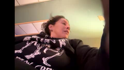 cece_vibez online show from 3, 11, 2025