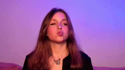 Snapshot of ceceliapidcock chatting on 28, 9, 2025 Lina online show from 28, 9, 2025