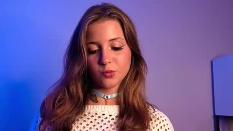 Snapshot of ceceliapidcock chatting on 6, 11, 2025 Lina online show from 6, 11, 2025