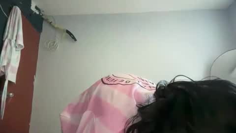Snapshot of ceci1218 chatting on 5, 5, 2026 ceci1218 online show from 5, 5, 2026
