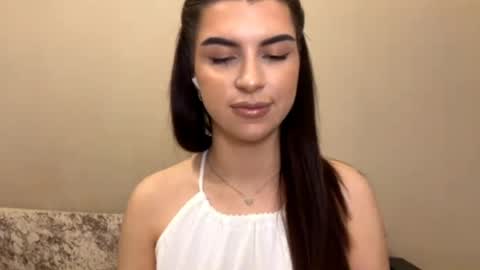Snapshot of cecilianoblitt chatting on 29, 4, 2026 Darina online show from 29, 4, 2026