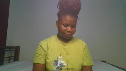 Snapshot of ceepretty25 chatting on 14, 4, 2026 ceepretty25 online show from 14, 4, 2026