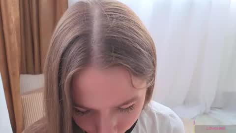 Josie Manesi online show from 21, 3, 2026