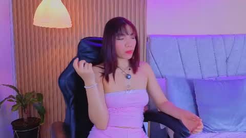 Snapshot of celeste_collinss_ chatting on 23, 6, 2026 celeste online show from 23, 6, 2026