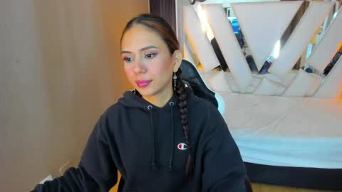 Snapshot of celeste_coquette chatting on 31, 3, 2026 SARA online show from 31, 3, 2026