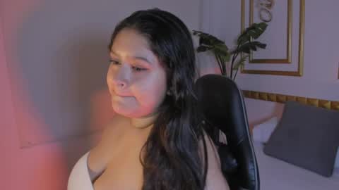 Snapshot of celeste_hatman chatting on 24, 4, 2026 C E L E S T E online show from 24, 4, 2026