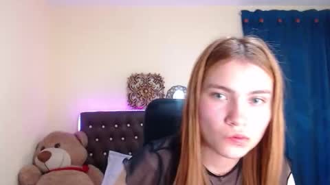 Snapshot of celeste_london chatting on 22, 3, 2026 C E L E S T E online show from 22, 3, 2026