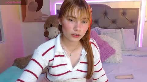 Snapshot of celeste_london chatting on 19, 4, 2026 C E L E S T E online show from 19, 4, 2026