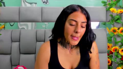 Snapshot of celeste_owen18 chatting on 10, 12, 2024 celeste owen18 online show from 10, 12, 2024