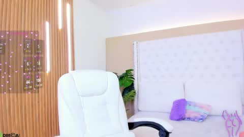 Snapshot of celeste_wayne chatting on 22, 5, 2026 Celeste Wayne online show from 22, 5, 2026