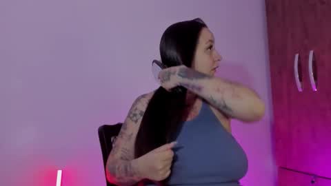 Celeste Y Pipe online show from 1, 3, 2026