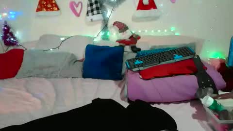 Snapshot of celestehot222 chatting on 7, 1, 2026 celestehot222 online show from 7, 1, 2026