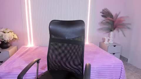 Snapshot of celestemoon5 chatting on 20, 2, 2026 celestemoon5 online show from 20, 2, 2026
