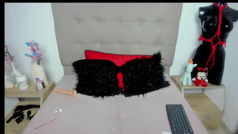 CelestheJones online show from 29, 1, 2025