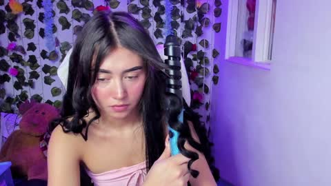 Snapshot of celestinepurple chatting on 4, 12, 2024 Celestineeeeee online show from 4, 12, 2024