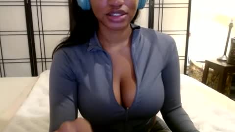 Celine Costas online show from 4, 12, 2024