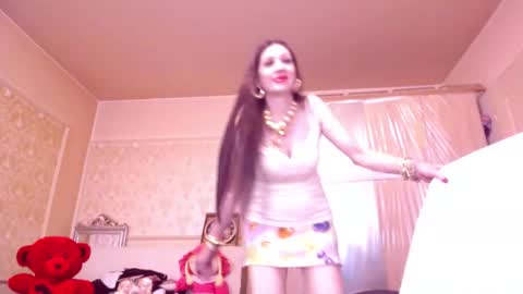 Snapshot of cerisedodd chatting on 19, 10, 2025 Cerise online show from 19, 10, 2025