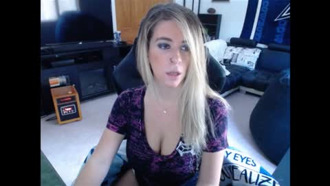 Snapshot of cessprinn chatting on 27, 12, 2024 Marie online show from 27, 12, 2024