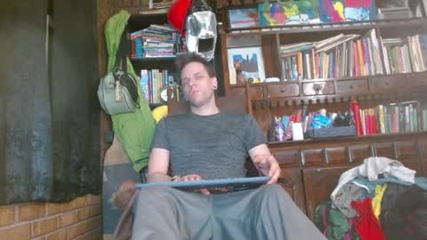 cguffey2284 online show from 27, 2, 2025