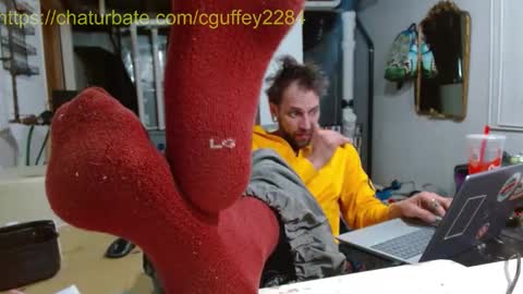 Snapshot of cguffey2284 chatting on 18, 12, 2025 cguffey2284 online show from 18, 12, 2025