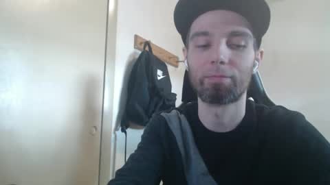 Snapshot of cha_cha_chillin chatting on 1, 6, 2026 cha_cha_chillin online show from 1, 6, 2026